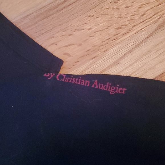 Ed Hardy T-Shirt - Picture 5 of 8